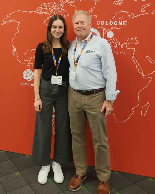 Co-Founder Howard Schreiber and Chief Commercial Officer Emily Schreiber at a food trade fair in Cologne